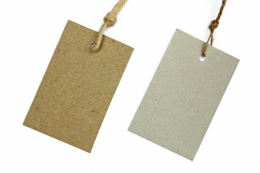 Beyaz arka plan üzerinde boş fiyat etiketleri