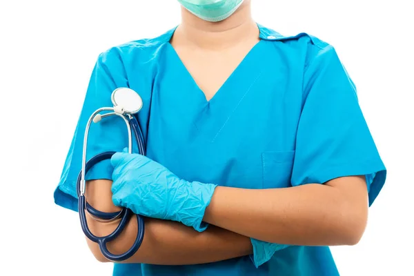 Krankenschwester Mit Stethoskop Zieht Gummihandschuhe Und Trägt Medizinische Gesichtsmaske Ärztin — Stockfoto