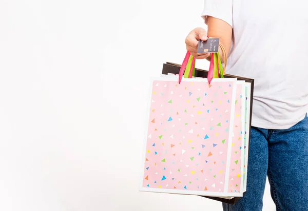 Close Vrouwen Hand Houden Kleurrijke Boodschappentas Veel Pakketten Credit Card — Stockfoto