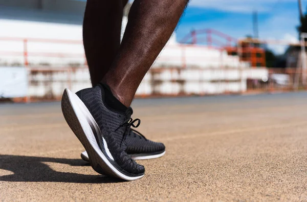 Asiático Jovem Atleta Esporte Corredor Preto Homem Usar Pés Ativo — Fotografia de Stock