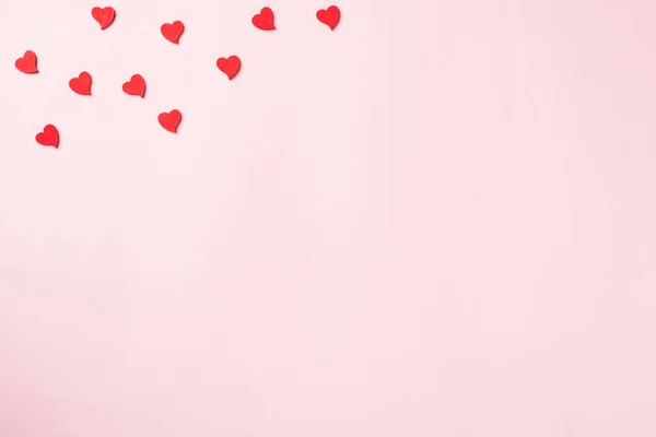 Valentijnsdag Achtergrond Rode Harten Samenstelling Wenskaart Voor Liefde Valentijnsdag Concept — Stockfoto