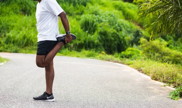 Close Asiático Jovem Atleta Esporte Corredor Preto Homem Desgaste Relógio — Fotografia de Stock