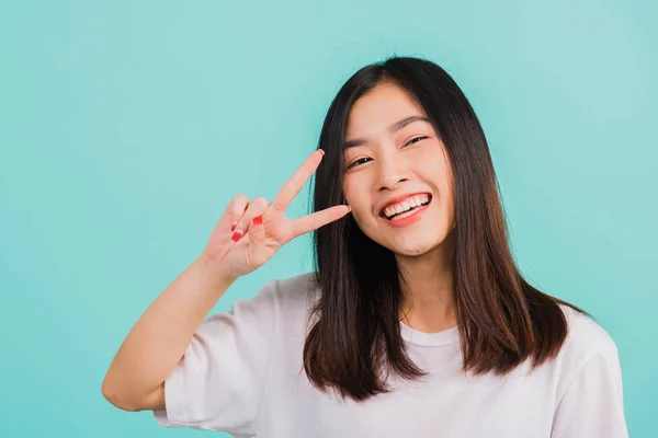 Ásia Feliz Retrato Bonito Jovem Mulher Teen Sorriso Desgaste Shirt — Fotografia de Stock