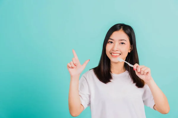 Portret Aziatische Mooie Jonge Vrouw Tiener Glimlachen Met Tandenborstel Poetsen — Stockfoto