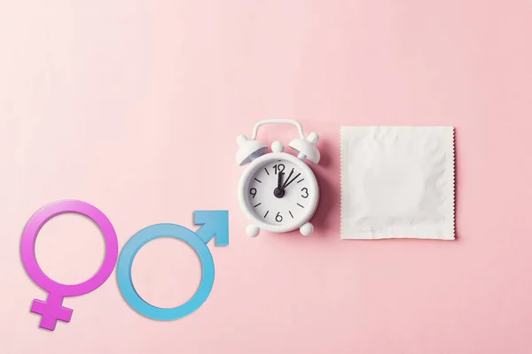 Día Mundial Salud Sexual Del Sida Condón Paquete Envoltura Reloj — Foto de Stock