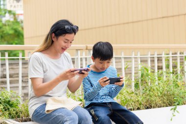 Anne, yaz, yaz, yaz, yaz, yaz, yaz, yaz, yaz, yaz, yaz, yaz, yaz, yaz....