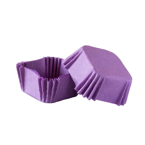 Formas Cupcake Papel Cuadrado Púrpura Para Hornear Aisladas Sobre Fondo —  Fotos de Stock