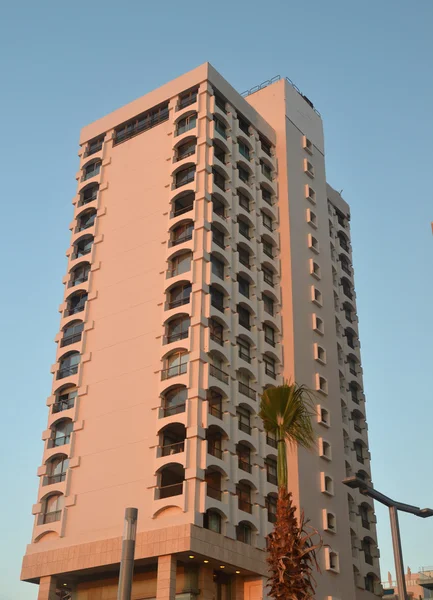 Modern hotel in Israel — Stock Photo, Image