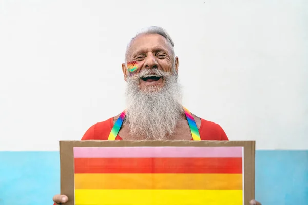 Happy Senior Man Celebrating Gay Pride Festival Event Lgbt Social — Stock Photo, Image