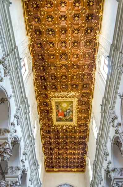 Biserica Sfintei Cruci, interioare. Lecce, Italia — Fotografie, imagine de stoc