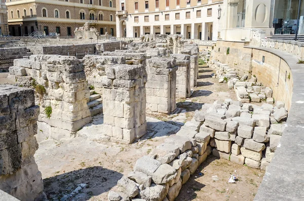 L'anfiteatro romano in piazza Sant'Oronzo, Lecce, Italia — Foto Stock