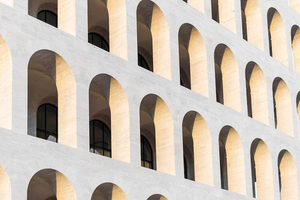 Arquitectura neoclásica en el distrito EUR, Roma, Italia — Foto de Stock