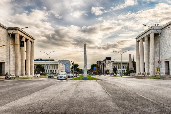 Arquitectura neoclásica en el distrito EUR, Roma, Italia —  Fotos de Stock