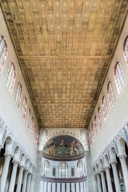 İç Saint Sabina bazilika Roma, İtalya