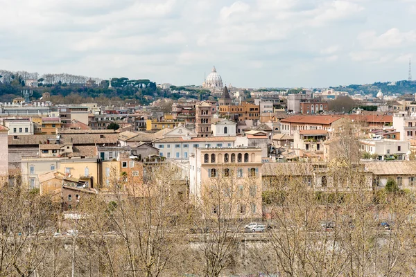 Мбаппе вид с холма Авентин в Риме, Италия — стоковое фото