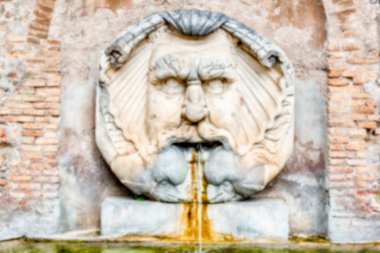 Ufuk arka planını Çeşme maskesi, Roma, İtalya