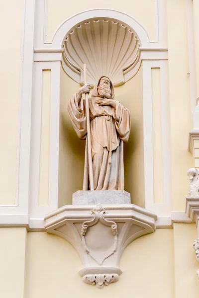 圣 Francis 的保峰卡拉夫罗，意大利的雕像 — 图库照片