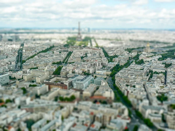 Vue panoramique de Paris depuis la Tour Montparnasse. Effet de basculement appliqué — Photo