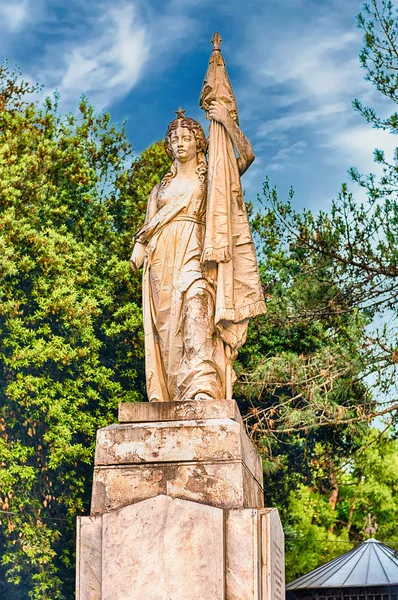 Özgürlük İtalya ' daki Cosenza şehir için anıt — Stok fotoğraf