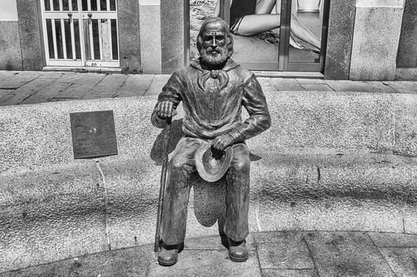 Maddalena Italia Agosto Estatua Bronce Giuseppe Garibaldi Plaza Principal Maddalena —  Fotos de Stock