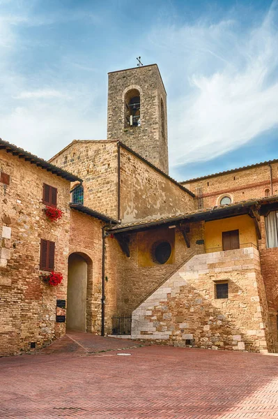 Középkori Építészet San Gimignano Ikonikus Város Siena Tartományban Egyik Leglátogatottabb — Stock Fotó