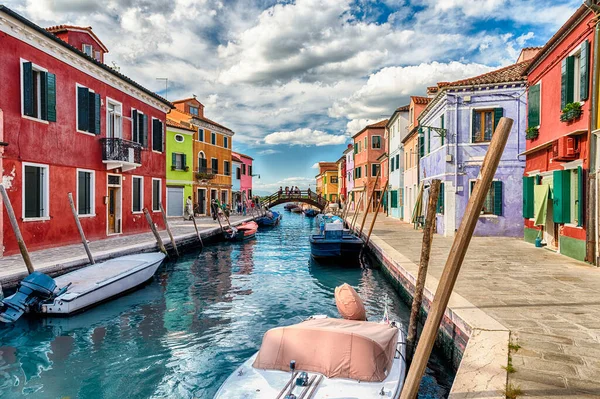 Bunt Bemalte Häuser Kanal Auf Der Insel Burano Venedig Italien — Stockfoto