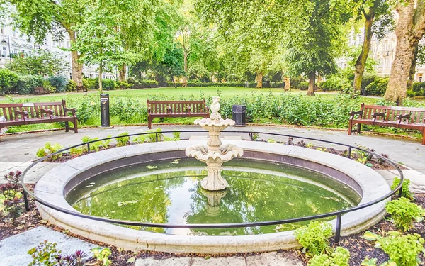 Fountain George Square Pimlico London — Stock Photo, Image