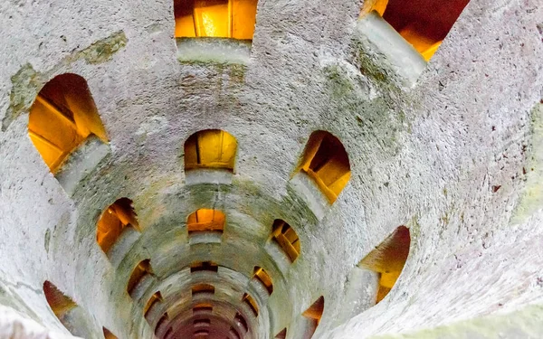 Patrick Brunnen Ein Meisterwerk Der Ingenieurskunst Orvieto Italien — Stockfoto