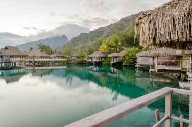 Klasik bungalovlar, Fransız Polinezyası