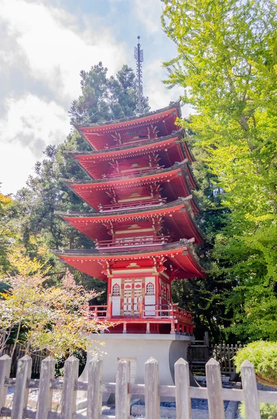 Японский храм в японском чайном саду, Сан-Франциско, США — стоковое фото