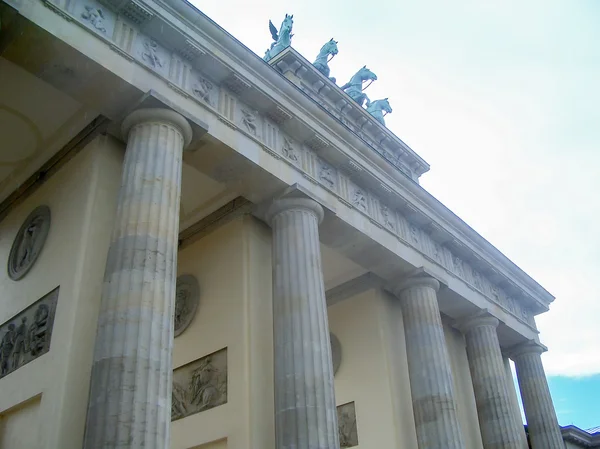 Brandenburg Gate (Brandenburger Tor), one of the major landmark — Stock Photo, Image