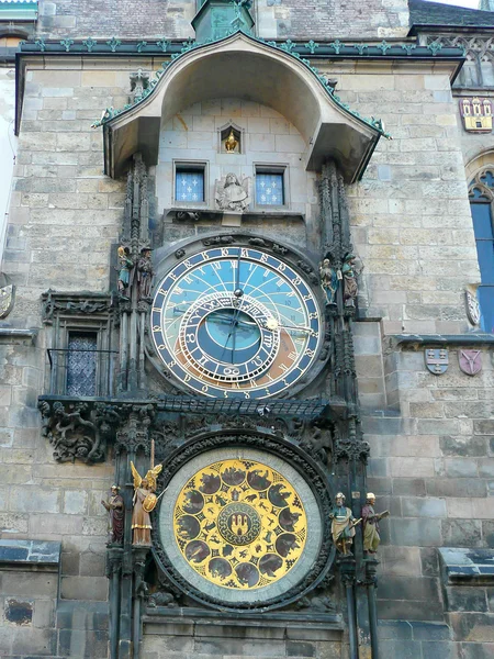 Празький астрономічний годинник (Чехія). — стокове фото