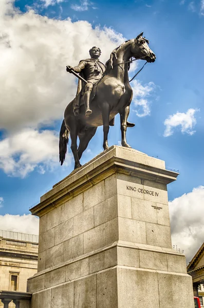 Monumento ao Rei Jorge IV em Trafalgar Square, Londres — Fotografia de Stock