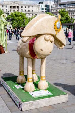 Aardman'ın Shaun koyun Londra'nın merkezinde karakter.