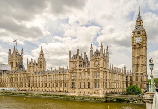 Westminster Sarayı, evler, Parlamento, Londra — Stok fotoğraf