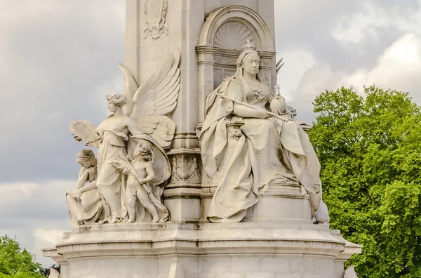 Buckingham Sarayı, Londra Victoria Anıtı — Stok fotoğraf