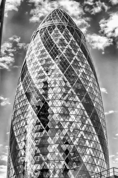 30 St Mary Axe aka augurk gebouw, Londen — Stockfoto