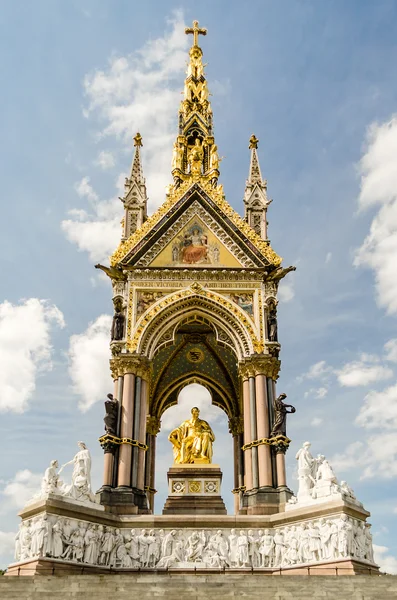 O Memorial Albert em Kensington Gardens, Londres — Fotografia de Stock