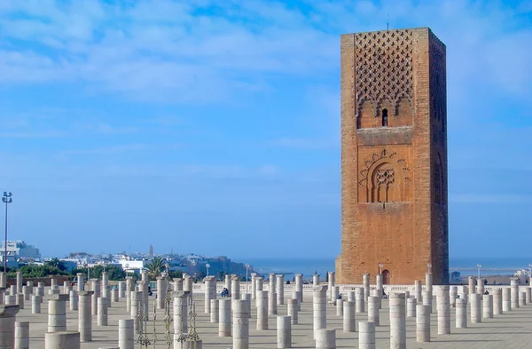 Hassan 塔，在拉巴特不完整清真寺的尖塔 — 图库照片