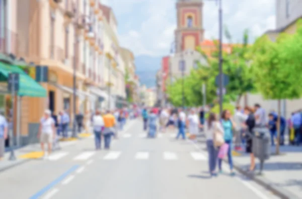 Oskarp bakgrund av huvudgatan i Sorrento, Italien — Stockfoto