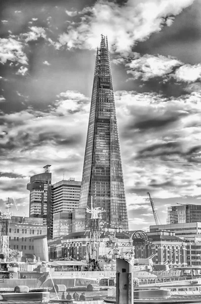 Shard London Bridge, iconische mijlpaal van Londen — Stockfoto