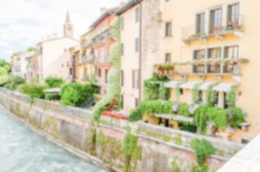 Verona, İtalya Adige Nehri üzerinde manzaralı ufuk arka plan