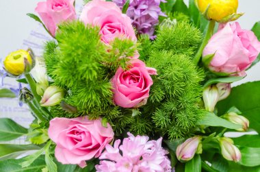 Renkli çiçek karışımı