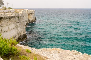 Torre dell'Orso şehir: Salento, İtalya, kayalık uçurum