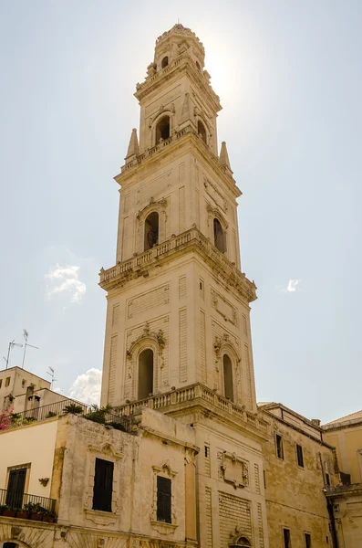 Toren van Lecce kathedraal, iconische mijlpaal in Salento, Italië — Stockfoto