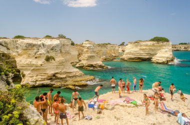 Torre Sant Andrea,: Salento, İtalya doğal kayalık uçurum