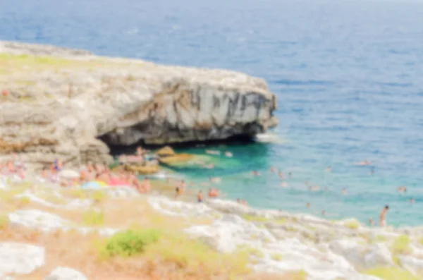 Fond déconcentré avec beau paysage marin à Salento, Pouilles , — Photo