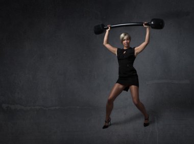 ağırlık kaldırma