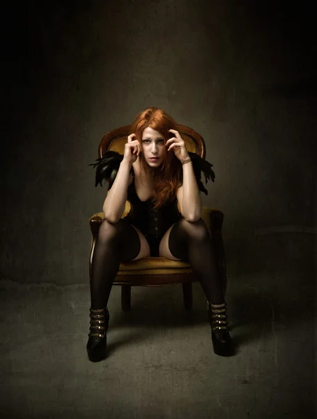 Red hair punk woman meditation — Stock Photo, Image