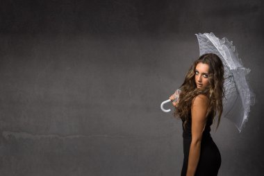 şemsiye ile güzel modeli